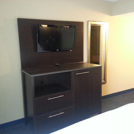 Howard Johnson By Wyndham Odessa Tx Exterior foto