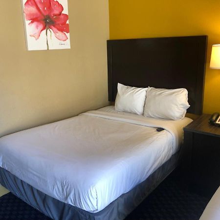 Howard Johnson By Wyndham Odessa Tx Exterior foto