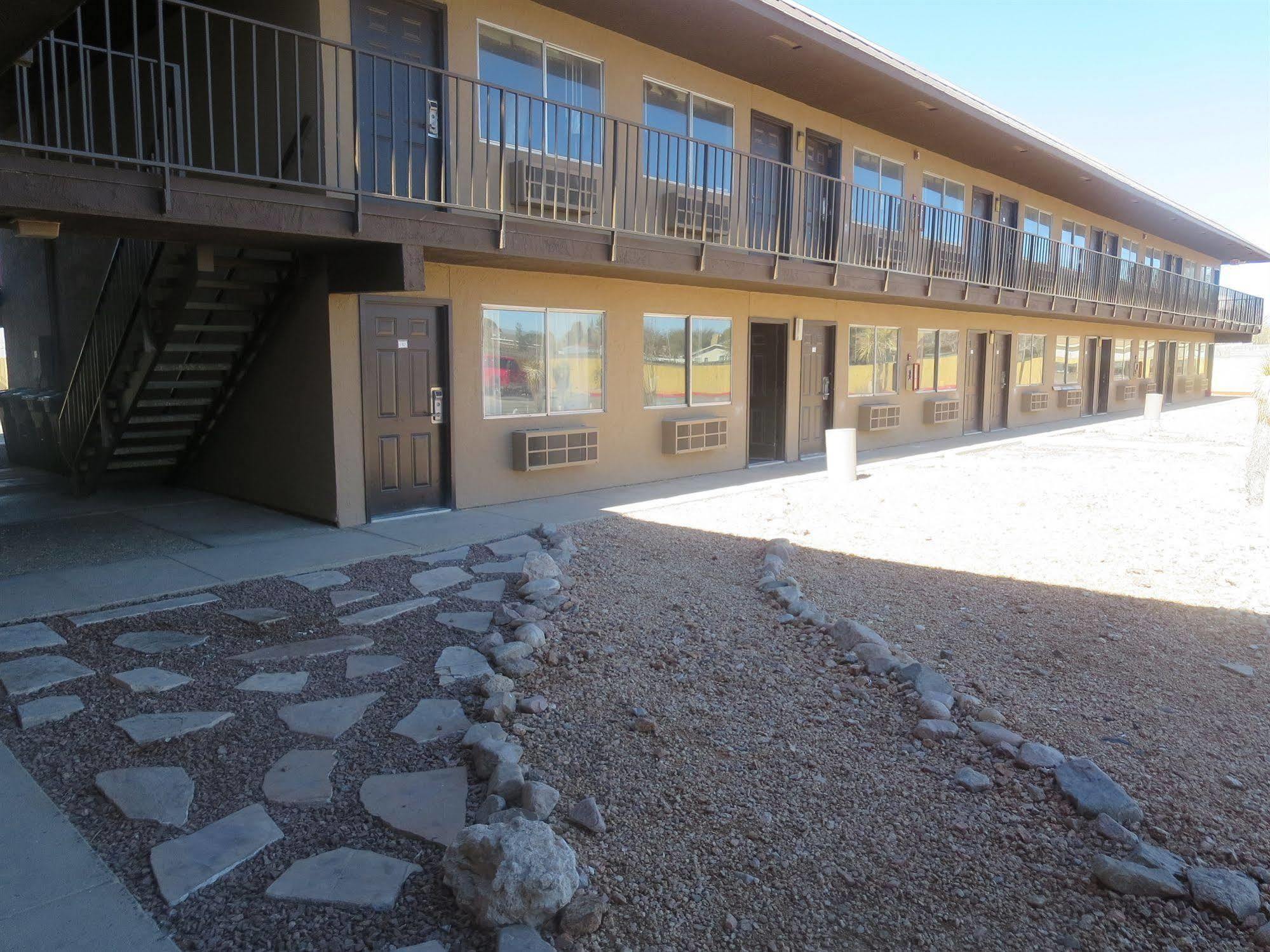 Howard Johnson By Wyndham Odessa Tx Exterior foto